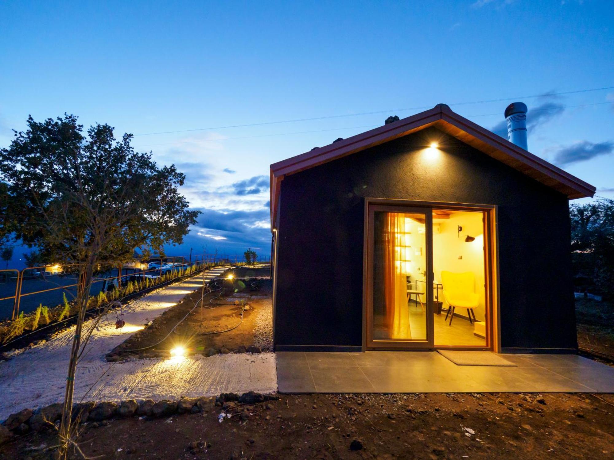 Podere Dell'Etna Segreta - Essential Nature Hotel & Glamping Biancavilla Zewnętrze zdjęcie